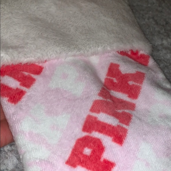 VS PINK Christmas stocking - Picture 3 of 4